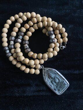 Vintage Buddhist Phra Khun Paen Amulet Mala Necklace